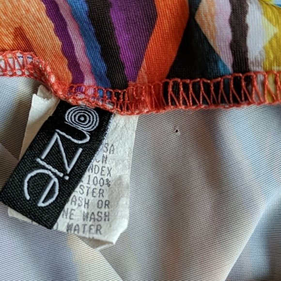 Onzie Aztec Tribal Cropped Leggings - S/M - Picture 4 of 4